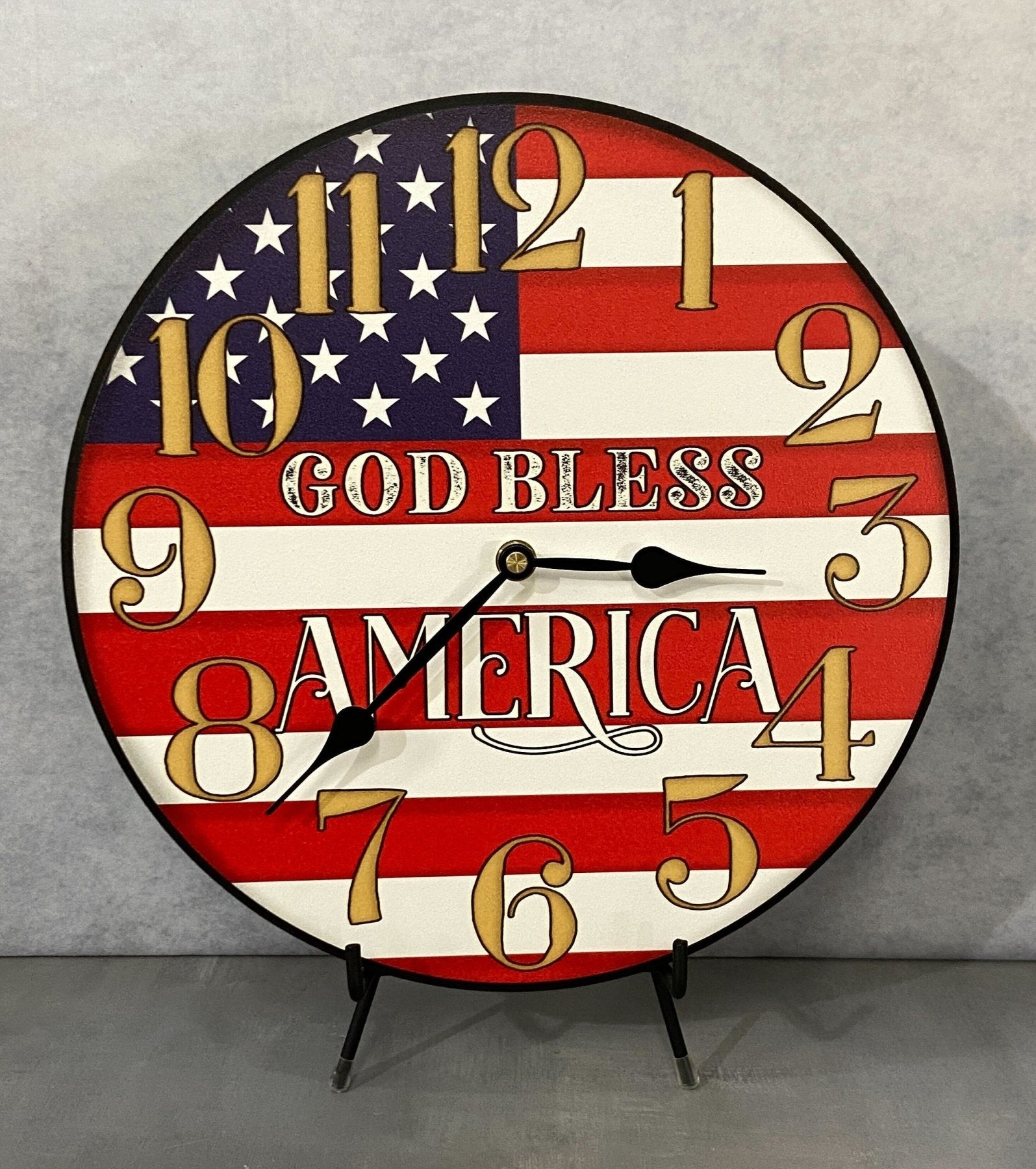il_fullxfull.5768991653_5fq1.jpg God Bless America Clock - Image 1