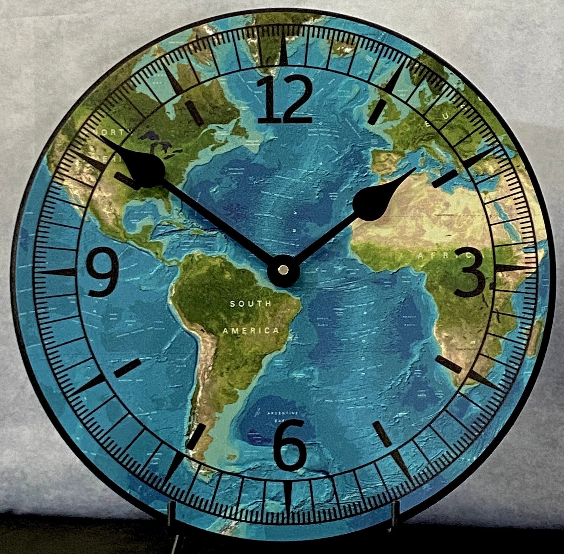 il_fullxfull.6031066065_la9x.jpg Tropical World Map Wall Clock - Image 1