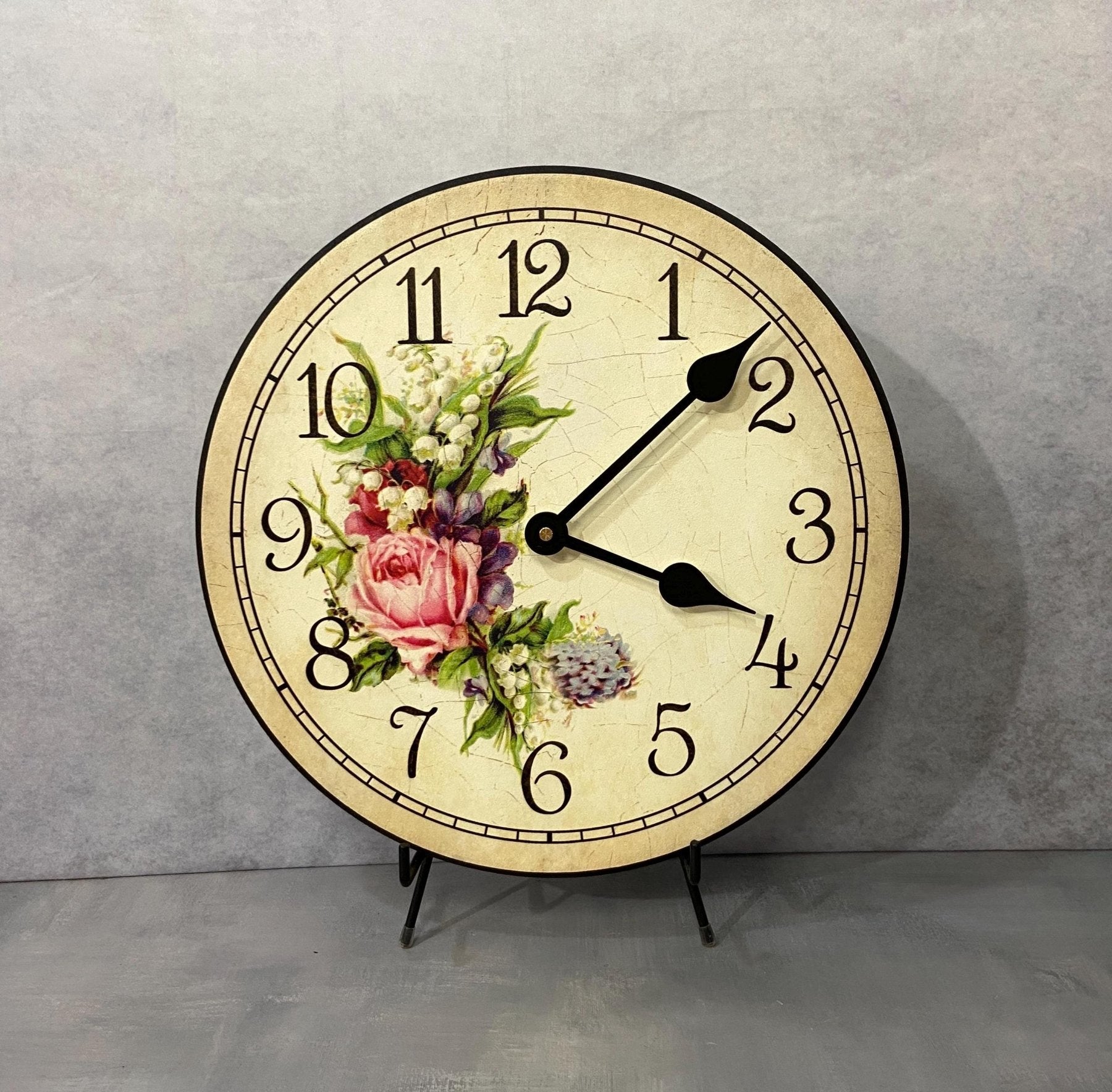 il_fullxfull.6418881915_jwv0.jpg Country Floral Wall Clock - Image 1